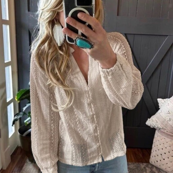 New Bohemian Cream Lace Long Sleeve V-Neck Button Front Blouse Top - Picture 4 of 8